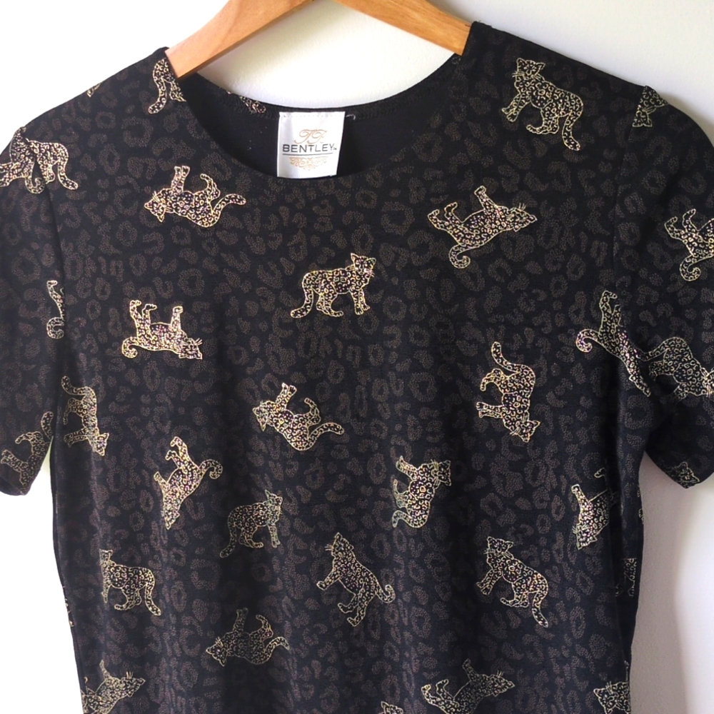 vtg Bentley cheetah top